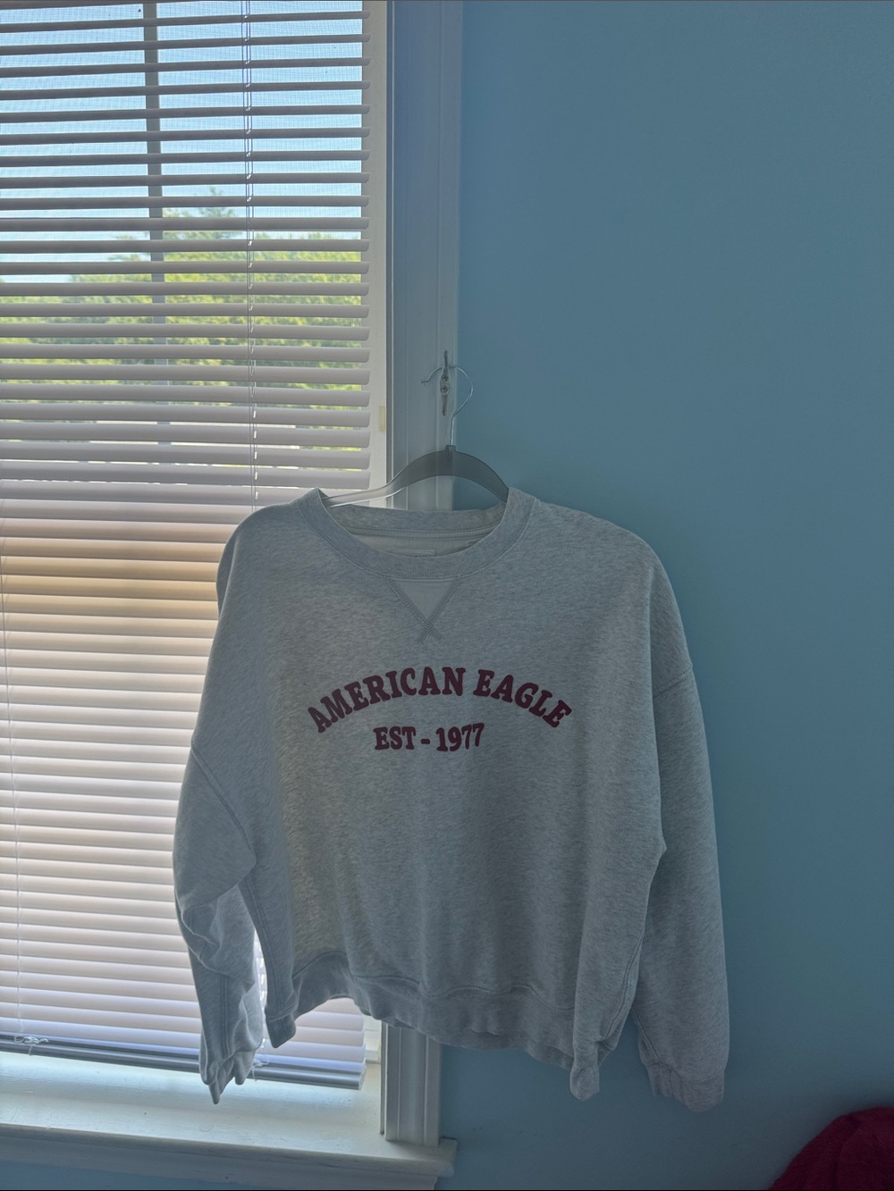 American Eagle Outfitters Light Gray Crewneck Sweatshirt with Maroon Logo